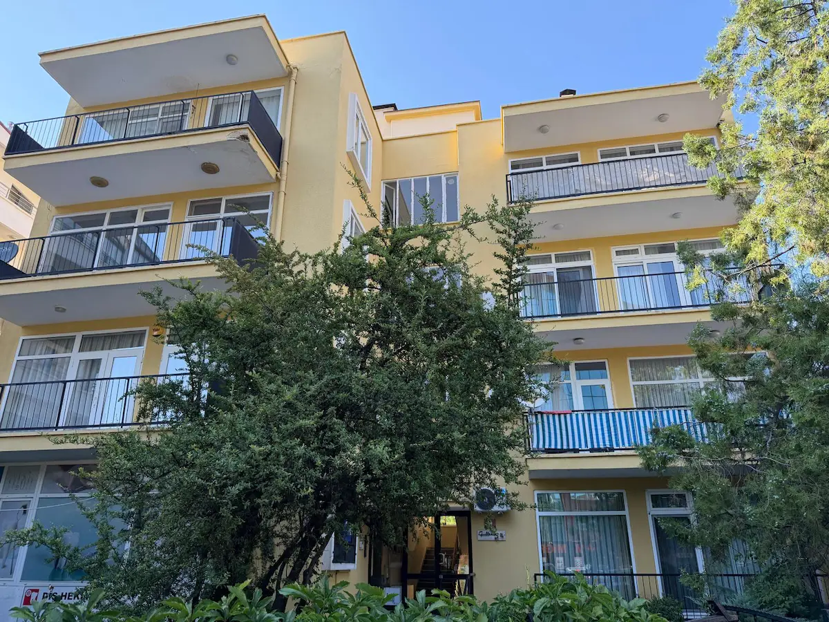 ÇANKAYA’DA 3+1 | 120 M² NET | 2. KAT | BALKONLU | MERKEZİ ISITMALI KİRALIK DAİRE