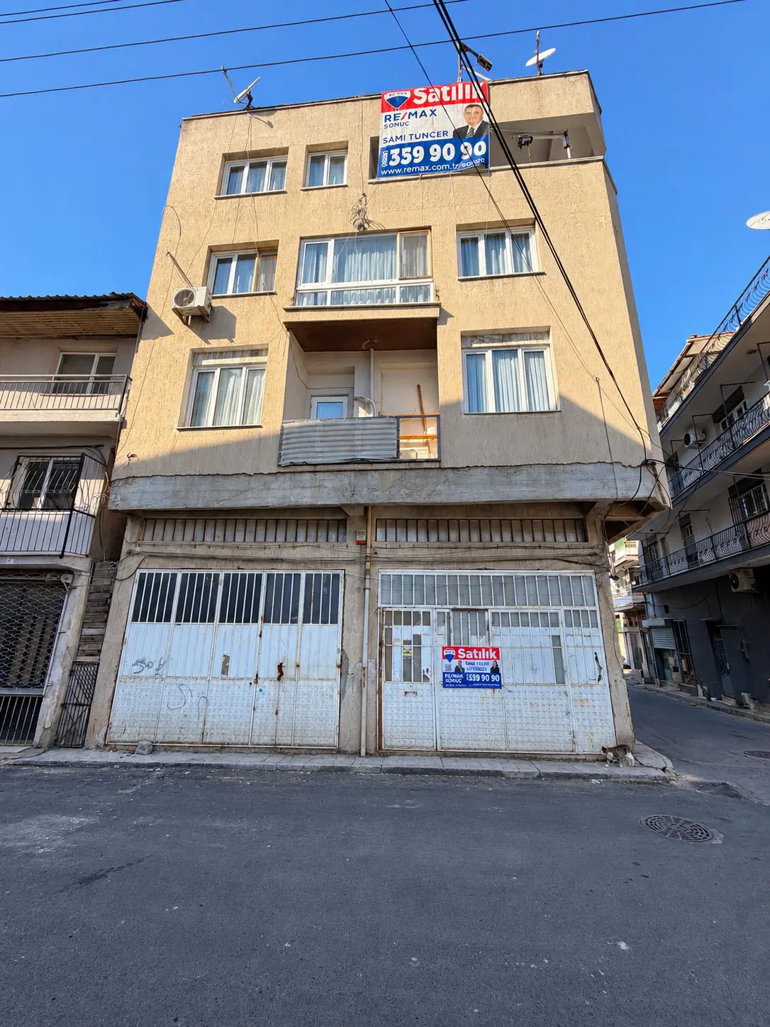 KARABAĞLAR ÇİTLENBİK’TE ZEMİN KAT DÜKKÂN + 4 KATLI KOMPLE SATILIK BİNA