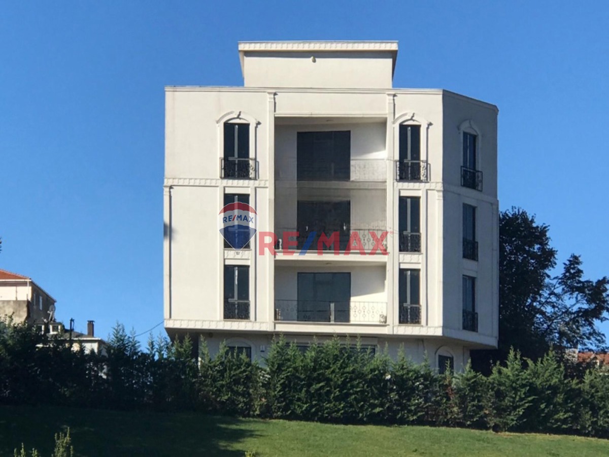 ŞİLE OTOYOLUNA CEPHE MUHTEŞEM KONUMDA KİRALIK KOMPLE BİNA/PLAZA