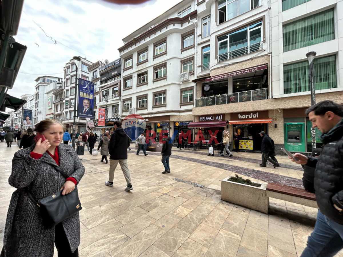 RE/MAX YALI S.FELEK CADDDESİNDE 3+1 KİRALIK 