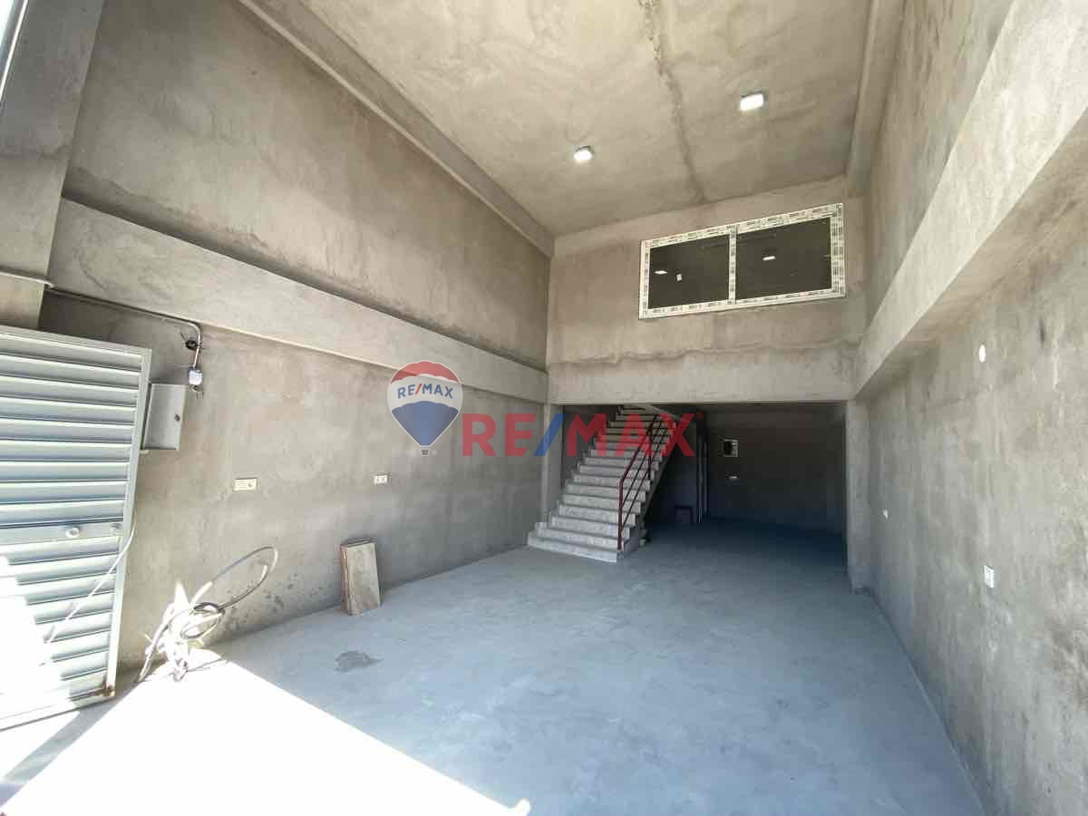 TORBALI ATATÜRK SANAYİ SİTESİNDE KİRALIK SIFIR DÜKKAN