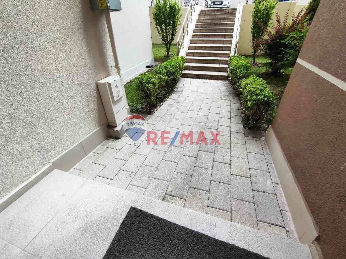 REMAX PALASTAN EVİMİZ KOCAELİ SİTESİ ARAKAT 2+1 AMERİKAN MUTFAK