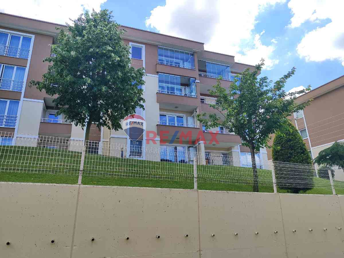 REMAX PALASTAN EVİMİZ KOCAELİ SİTESİ ARAKAT 2+1 AMERİKAN MUTFAK