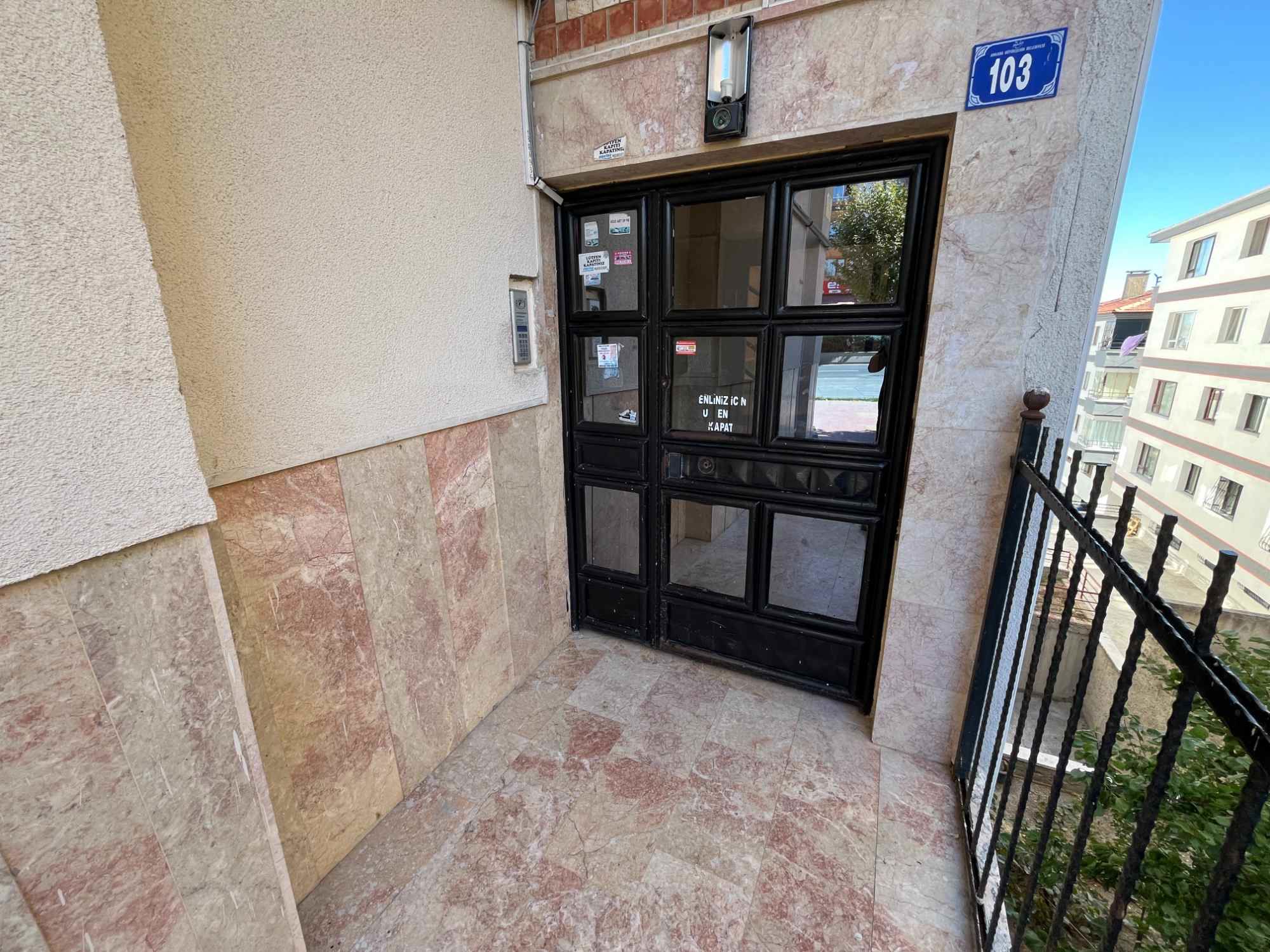 MAMAK AKŞEMSETTIN MAH. DOĞUKENT BULVAR ÜZERI 3+1 SATILIK DAIRE 