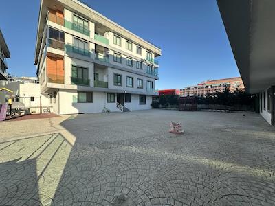 CAMELLİA 2 EVLERİ SATILIK ARA KAT GENİŞ 3+1