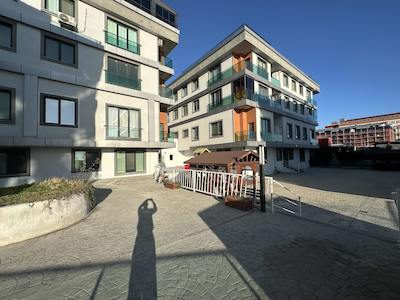 CAMELLİA 2 EVLERİ SATILIK ARA KAT GENİŞ 3+1