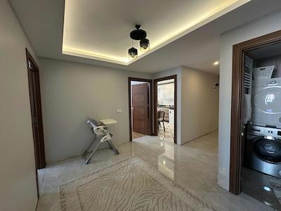 CAMELLİA 2 EVLERİ SATILIK ARA KAT GENİŞ 3+1