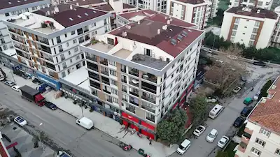 ADRESS TUZLA SITESI’NDE KAPANMAZ DENIZ MANZARALI, EBEVEYN BANYOLU 2+1 GÜVENLIKLI SITE