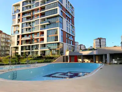 VİAPORT YAKINI STİLL İSTANBUL ADORİA SİTESİNDE 2+1 SATILIK DAİRE