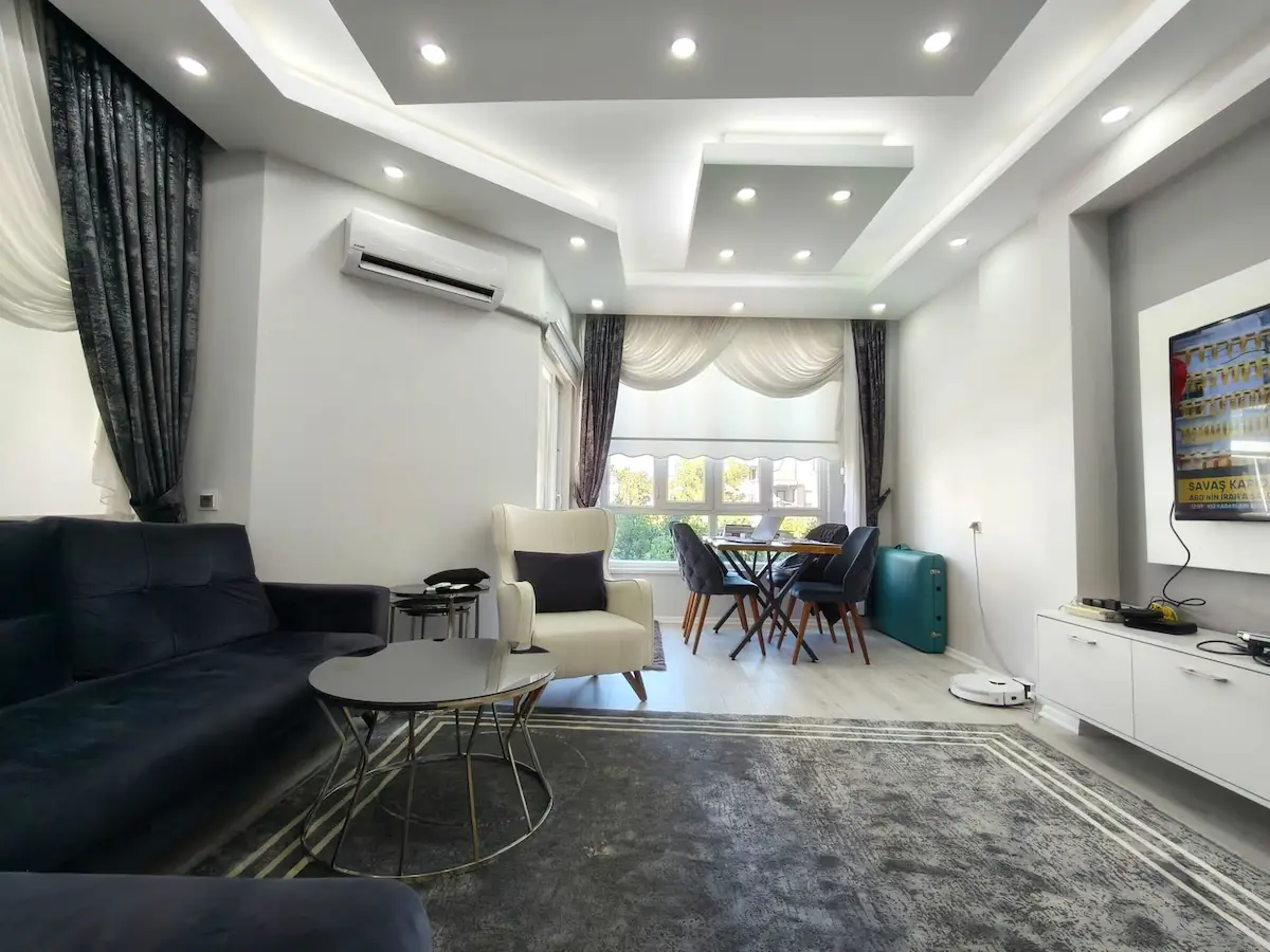 KONYAALTI GÜRSU'DA DENİZE 200 METRE 3+1 ARAKAT DAİRE