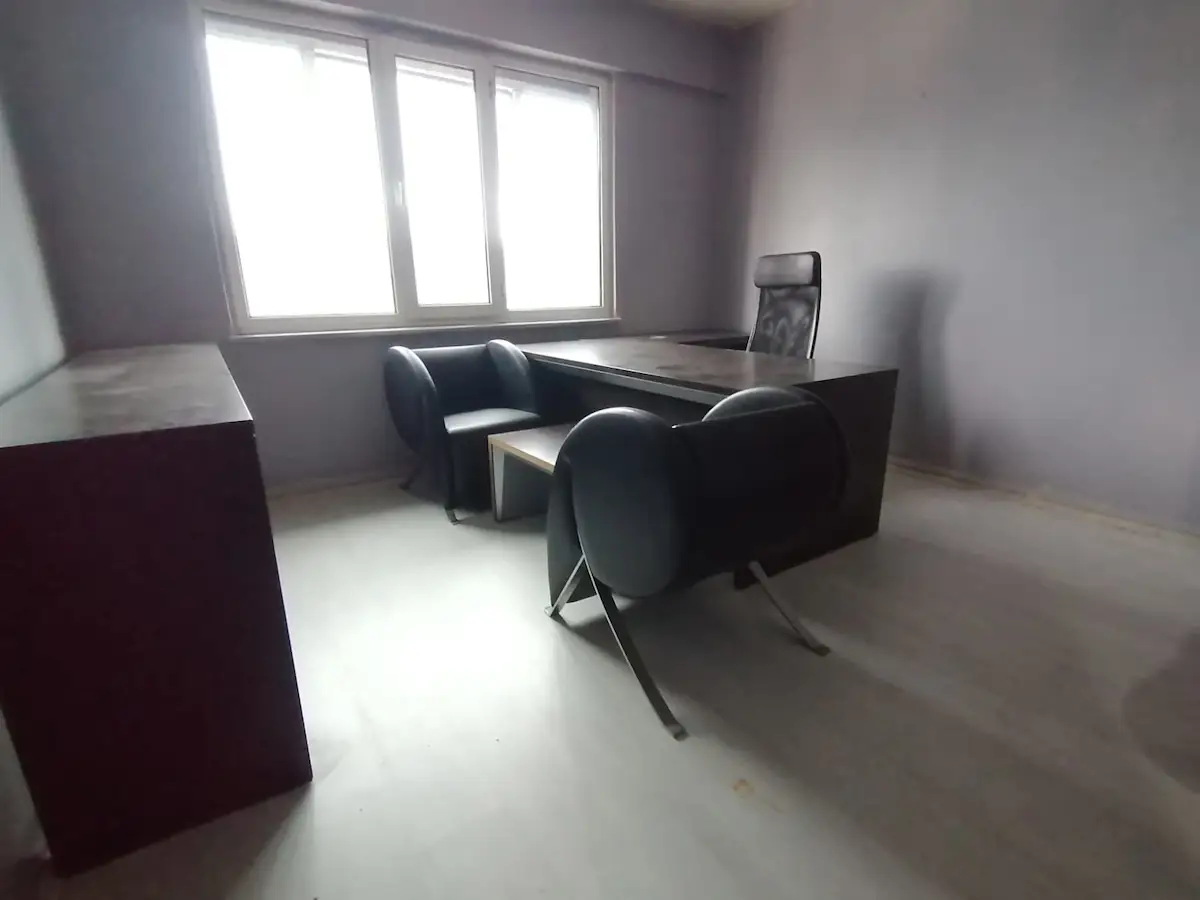 OTOCENTER'DA KİRALIK EŞYALI OFİS