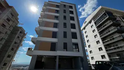 ÇIĞLI ESENTEPE'DE KÂTIP ÇELEBI ÜNV. YAKINI 2+1 SATILIK DAIRE