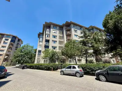 REMAX TOPRAK'TAN MİMAROBA EMLAK KONUT SİTESİNDE SATILIK 4+1 DAIRE