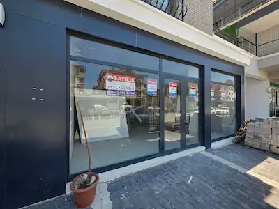 GÖLBAŞI CADDE ÜZERI 100 M² YÜKSEK KIRA POTANSIYELLI SATILIK DÜKKAN