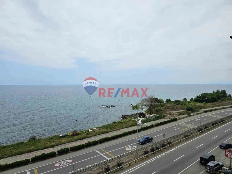 REMAX'TEN YALIKÖYDE SATILIK DAIRE