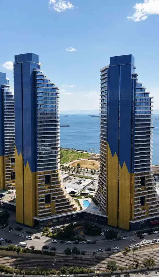İSTMARİNA'DA SATILIK EŞYALI LÜKS 1+0 33.KAT %20 KDV AVANTAJLI