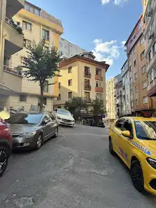 ŞİŞLİ’DE YATIRIMLIK! 1+1, KREDİYE UYGUN DAİRE