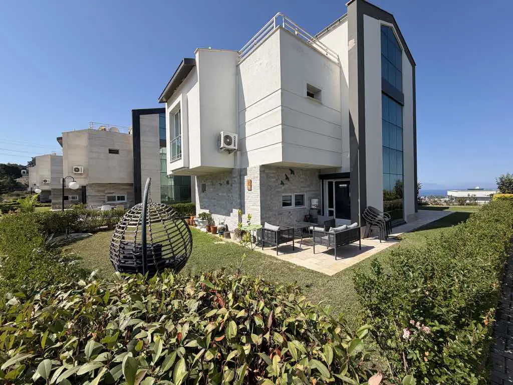 Property image 8