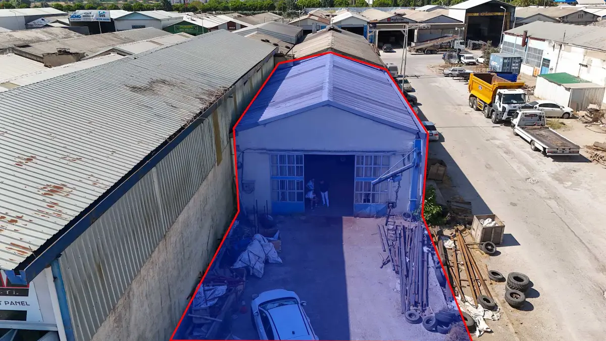 REMAX MİD 'DEN YENI SANAYI SITESI - ANA CADDE - 350 M² SATILIK DÜKKAN