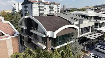 MUTLUKENT MAHALLESINDE TICARI KULLANIMA UYGUN KOMPLE KIRALIK BINA/ REMAX ENBATI