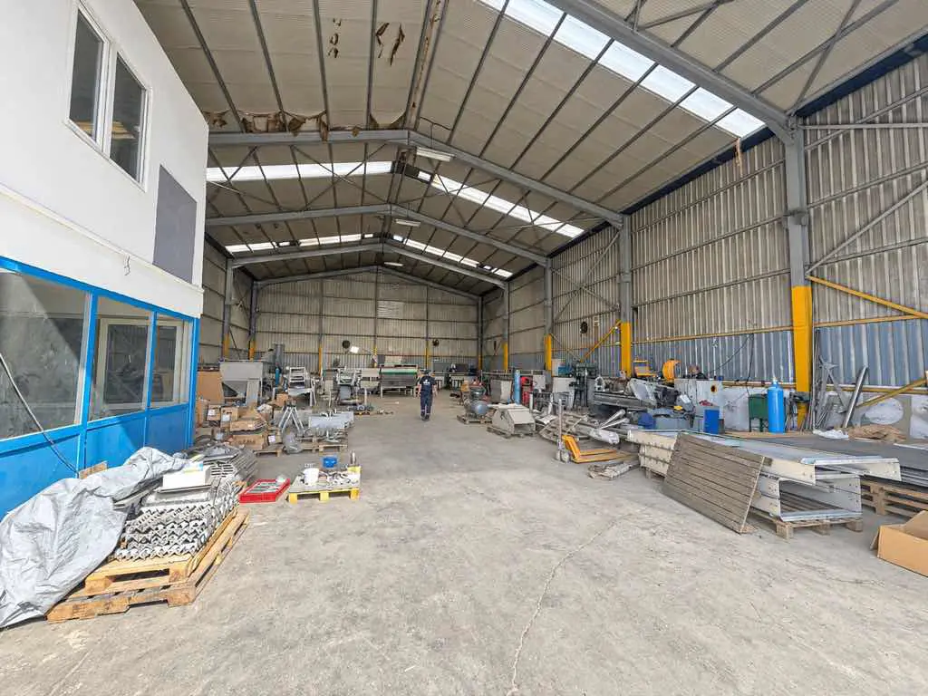 Property image 8