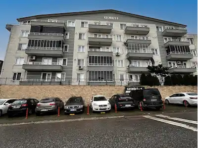 REMAXÇAKRA ÖMER ONAYCI'DAN DONANMA MAH. SATILIK GENIŞ 2+1 DAIRE