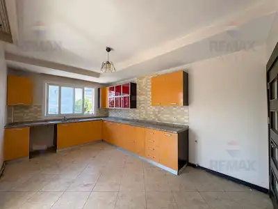 REMAX AVLU'DAN MEZİTLİ MENDERES’TE SİTE İÇİ KİRALIK 3+1