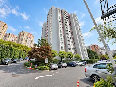 FİNANS MERKEZİ KARŞISI SOYAK BAMBU REZİDANS SATILIK 2+1 DAİRE