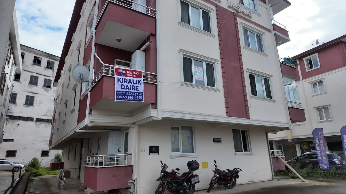 ORDU ÜNİVERSİTESİ KARŞISI, KİRALIK 2+1 GENİŞ DAİRE