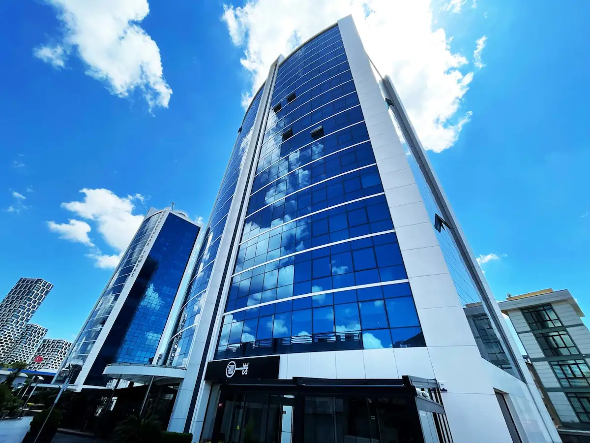 NK - HUKUKÇULAR TOWERS'DA EŞYALI 13.KAT 75M² DENİZ MANZARALI 1+1 OFİS