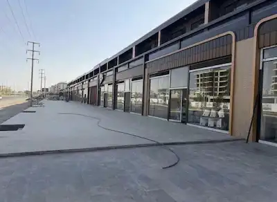 ŞEHİR HASTANESİ CİVARI ANA CADDE ÜZERİNDE SATILIK 165 M² DÜKKAN
