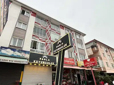 REMAX ELMAS'TAN ALSANCAK'TA 3+1 FULL YAPILI KİRALIK LÜKS DAİRE
