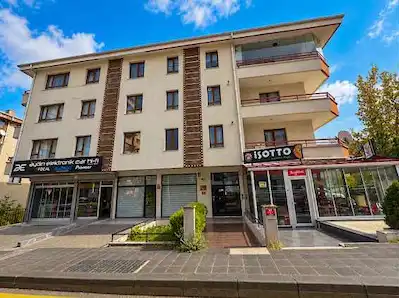 LİZBON CADDESİNDE KAÇIRILMAYACAK KONUMDA  2+1  DAİRE
