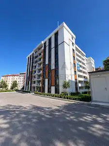 RE/MAX LACIVERT'TEN ŞEHIR MERKEZI'NDE 2+1 SIFIR DAIRE