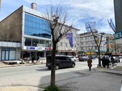 PENDIK KAVAKPINAR’DA KURUMSAL KIRACILI SATILIK 300 M² DÜKKAN