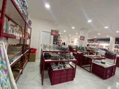 PENDIK KAVAKPINAR’DA KURUMSAL KIRACILI SATILIK 300 M² DÜKKAN