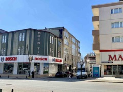 PENDIK KAVAKPINAR’DA KURUMSAL KIRACILI SATILIK 300 M² DÜKKAN