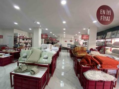 PENDIK KAVAKPINAR’DA KURUMSAL KIRACILI SATILIK 300 M² DÜKKAN