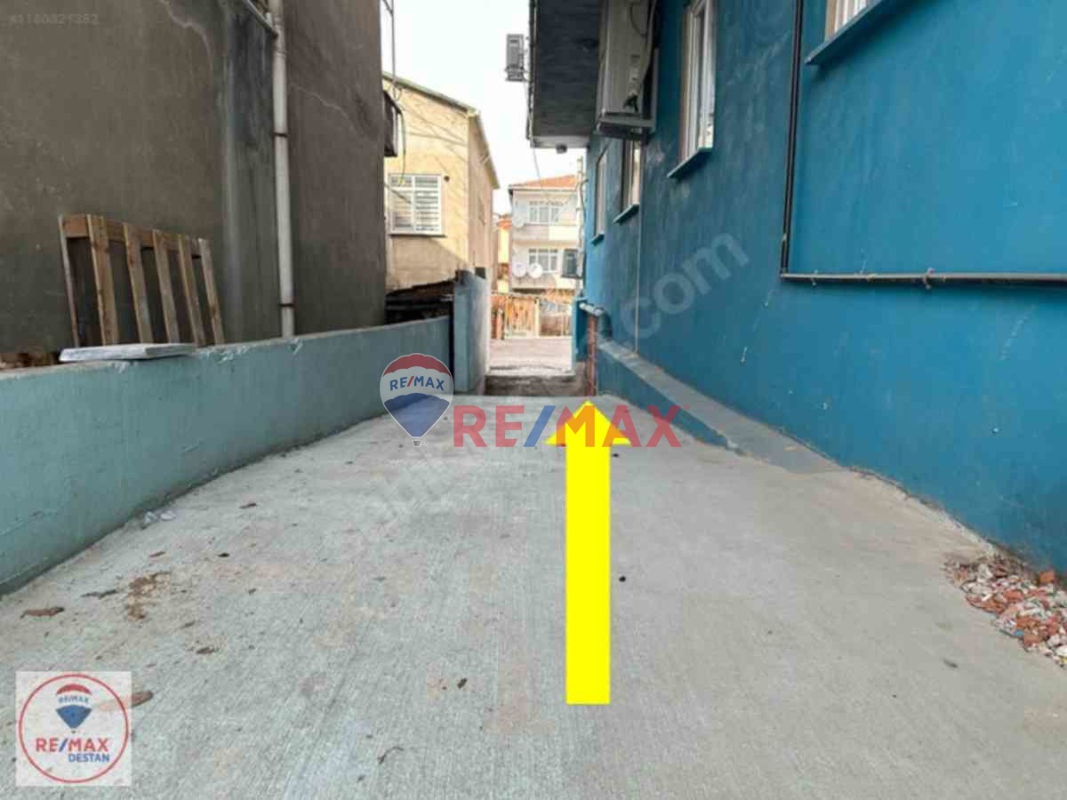 GEBZE BELEDİYESİNE YAKIN KİRALIK 100 MT2 IŞYERI VEYA DEPO DÜKKAN