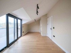 ZEKERIYAKÖYDE OTURUMA HAZIR YENI BUTIK SITEDE ÖZEL HAVUZLU MODERN SATILIK VILLALAR