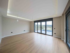 ZEKERIYAKÖYDE OTURUMA HAZIR YENI BUTIK SITEDE ÖZEL HAVUZLU MODERN SATILIK VILLALAR