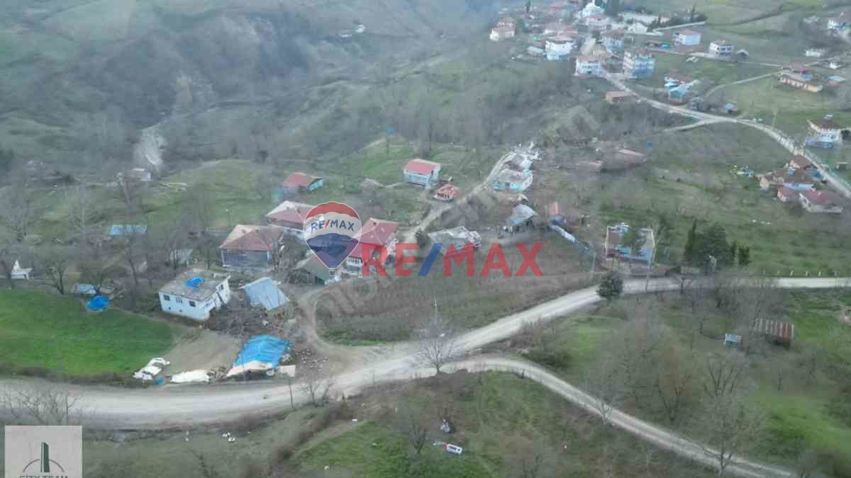 ACİLL CANİK GÖLALAN MAHALLESİNDE İMARLI SATILIK 638M2 ARSA