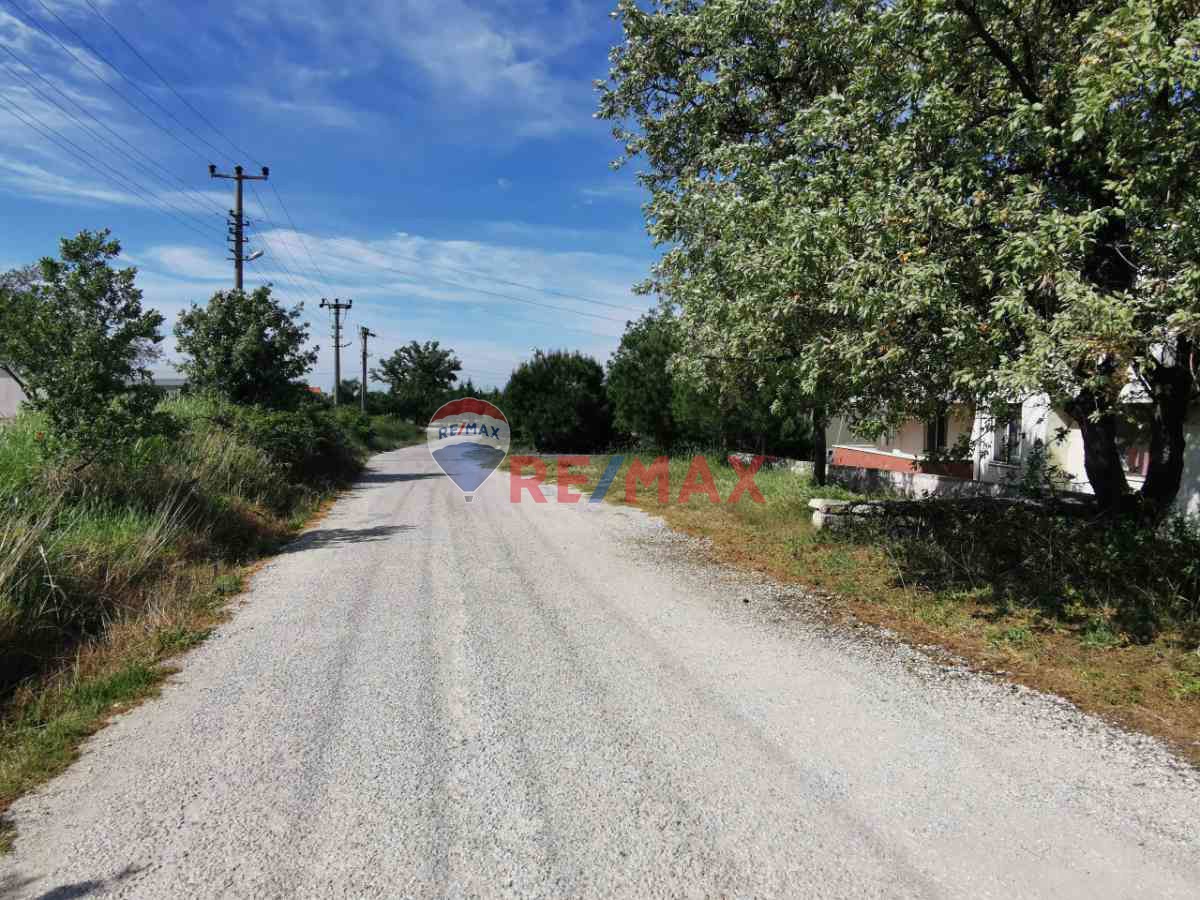 ÇANAKKALE  ERENKÖY'DE BOĞAZ MANZARALI IMARLI SATILIK ARSA