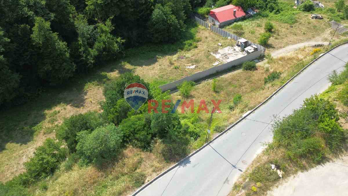 BEYKOZ ÇAVUŞBAŞI ÇENGELDERE MAHALLESI'NDE 646M² FIRSAT ARSA !