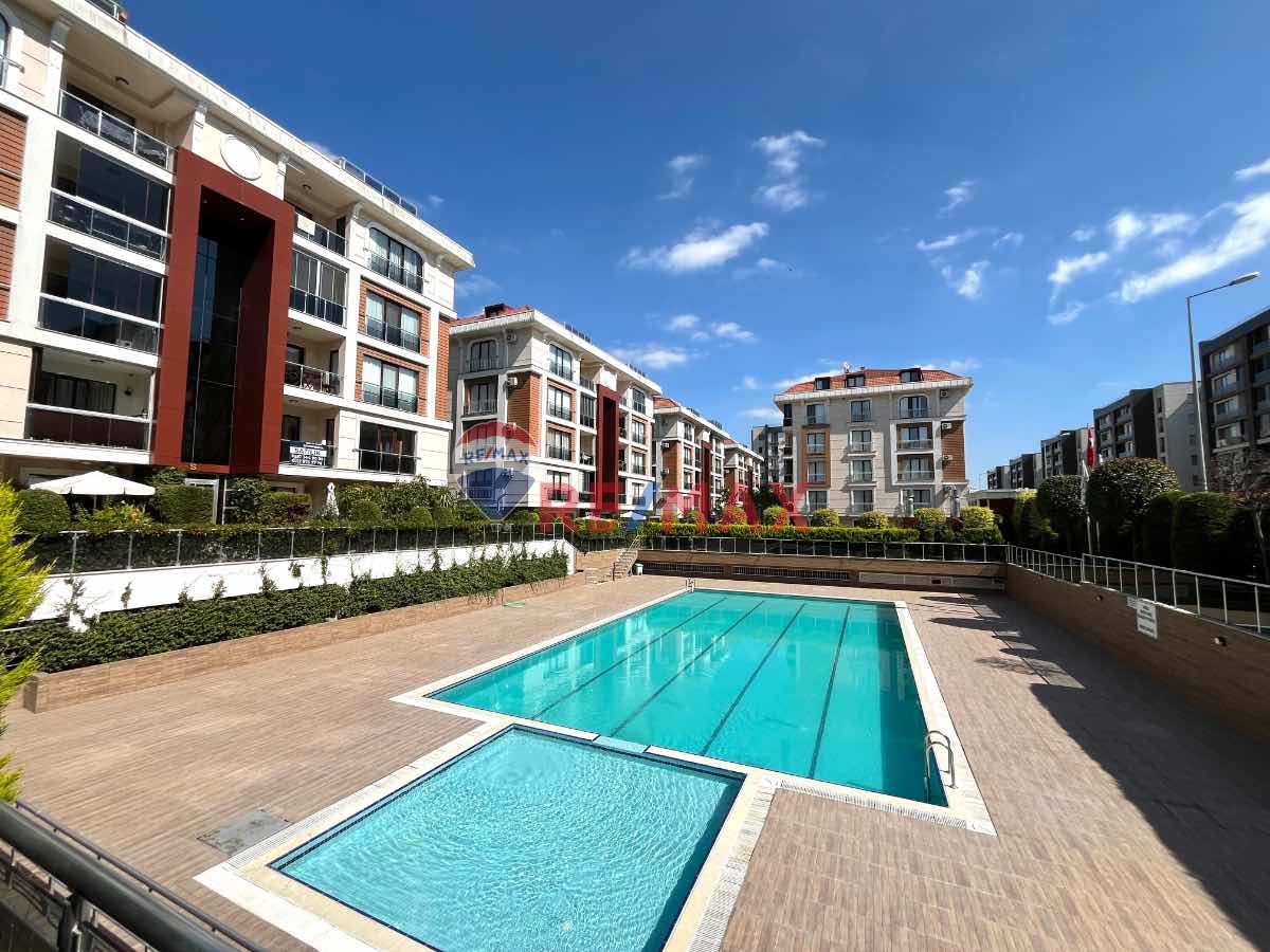 BEYLIKDÜZÜ VISTA KONAKLARIN'DA GENIŞ LÜKS 3+1 KIRALIK DAIRE