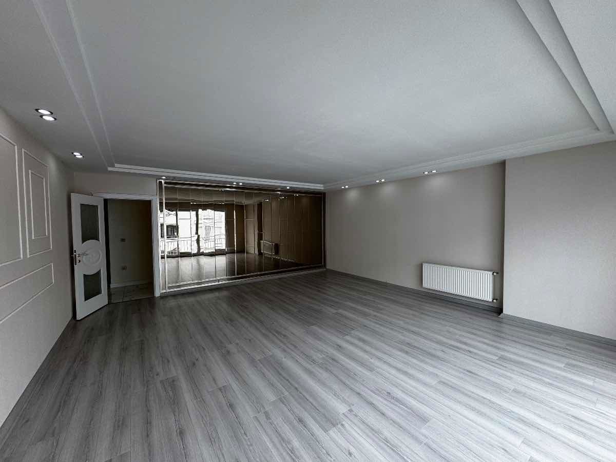 BUTİK SİTE İÇERİSİN'DE SATILIK ULTRA LÜKS 3+1 DAİRE