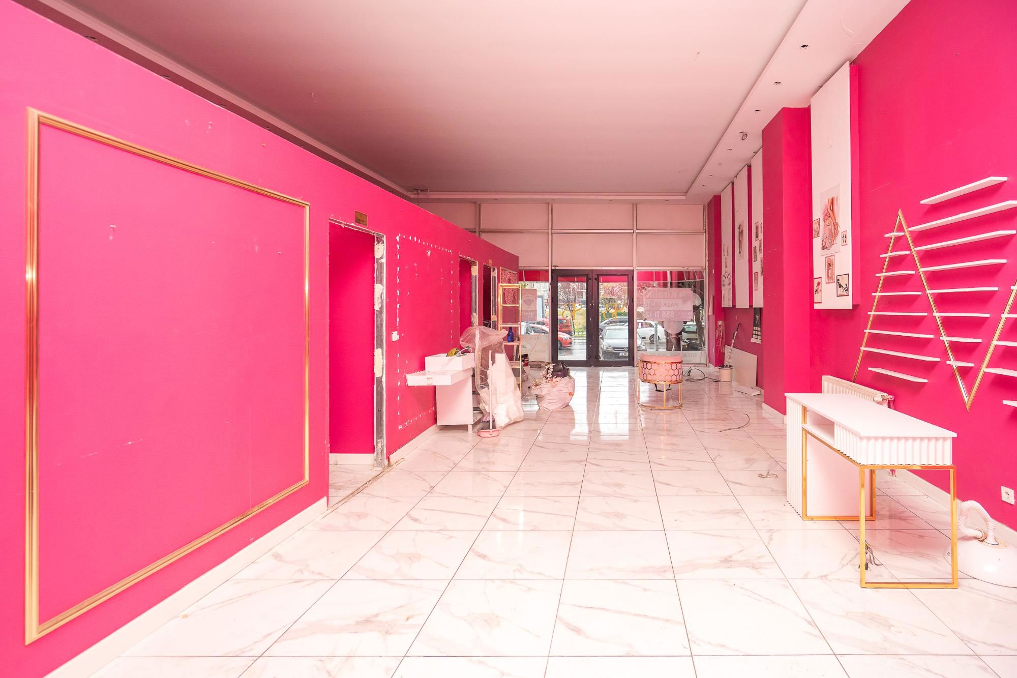 REMAX GELİŞİMDEN ALYA RESİDENCE ALTINDA CADDE ÜZERİ KİRALIK DÜKKAN