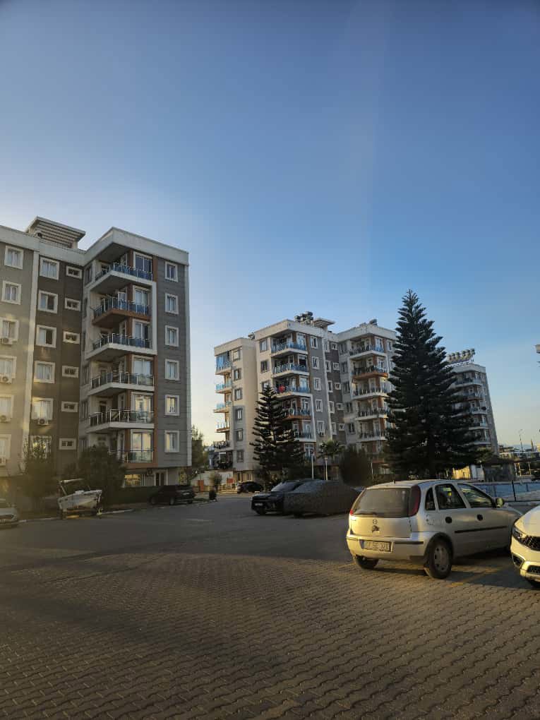 KEPEZ GÖKSU'DA HAVUZLU SİTE İÇERİSİNDE EŞYALI BAHÇE KATI KİRALIK DAİRE