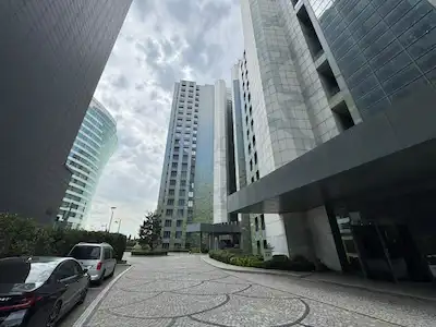 SEA PEARL EMSALI OLMAYAN 830M2 8+2 DENIZ MANZARALI SATILIK DAIRE