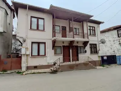 REMAX FREKANSTAN PAMUKOVA'DA SATILIK MÜSTAKİL EV